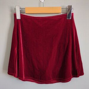 Mondor Canada Velvet Box Skirt Side‎ Medium Figure Skating